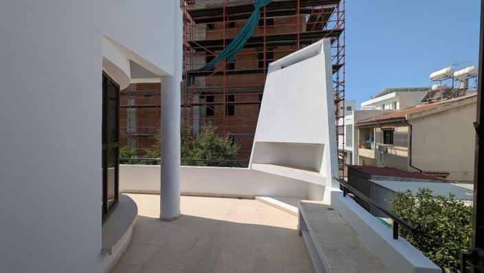 Image No.24-3 Bed Apartment for sale