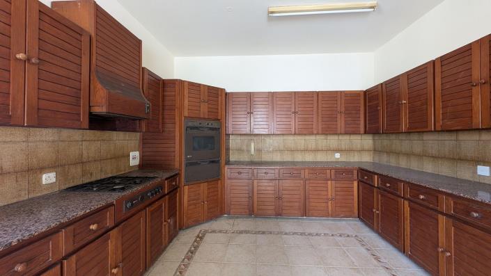 Image No.26-3 Bed Apartment for sale