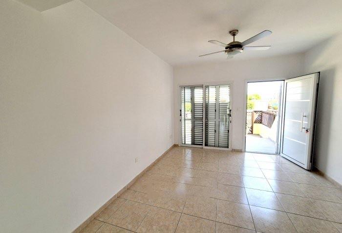 Image No.2-2 Bed Townhouse for sale