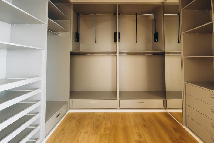 Image No.17-5 Bed Villa for sale