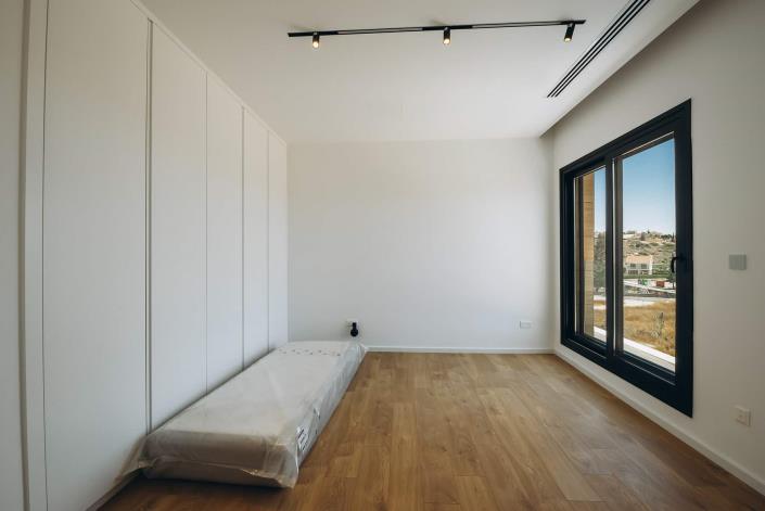 Image No.19-5 Bed Villa for sale