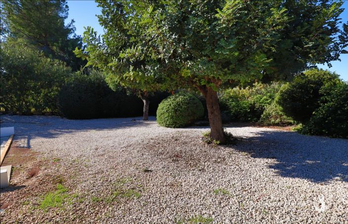 Image No.24-3 Bed Villa for sale