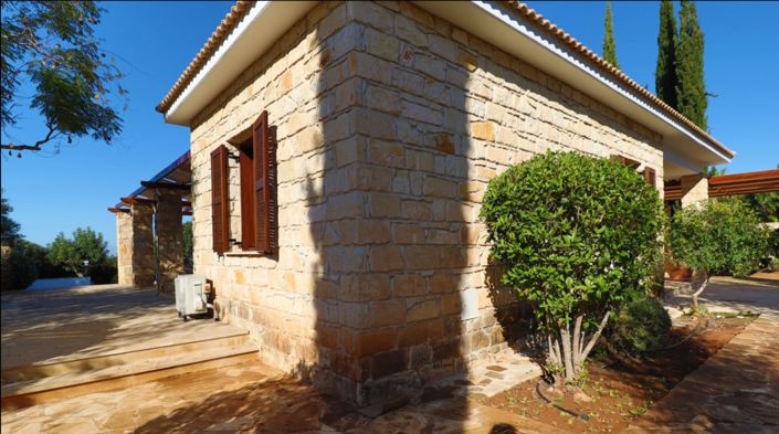 Image No.30-3 Bed Villa for sale