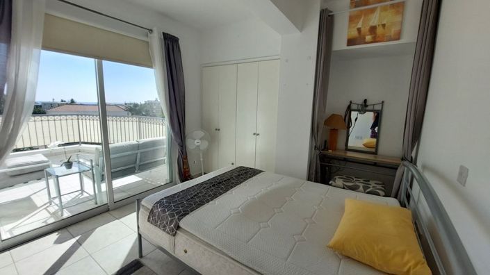 Image No.6-1 Bed Property for sale