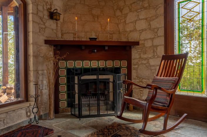 Image No.14-7 Bed Property for sale