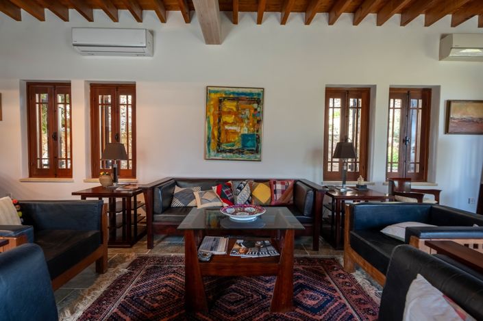 Image No.8-7 Bed Property for sale