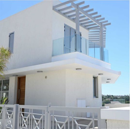Image No.1-3 Bed Villa for sale