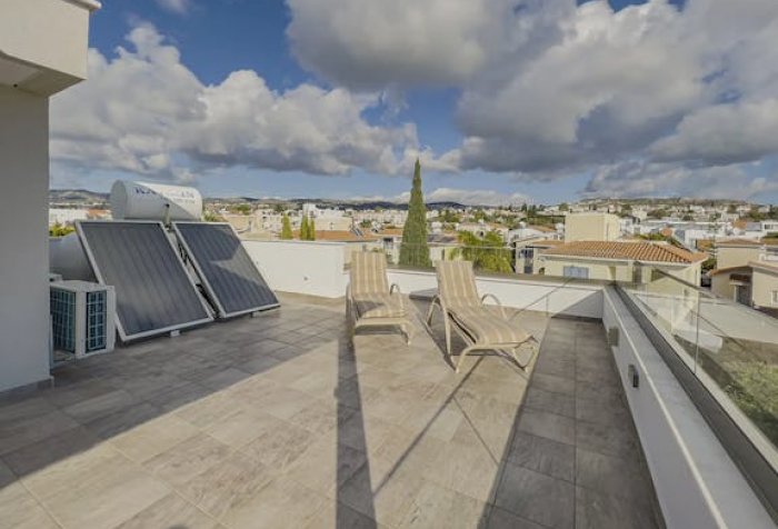 Image No.2-3 Bed Villa for sale