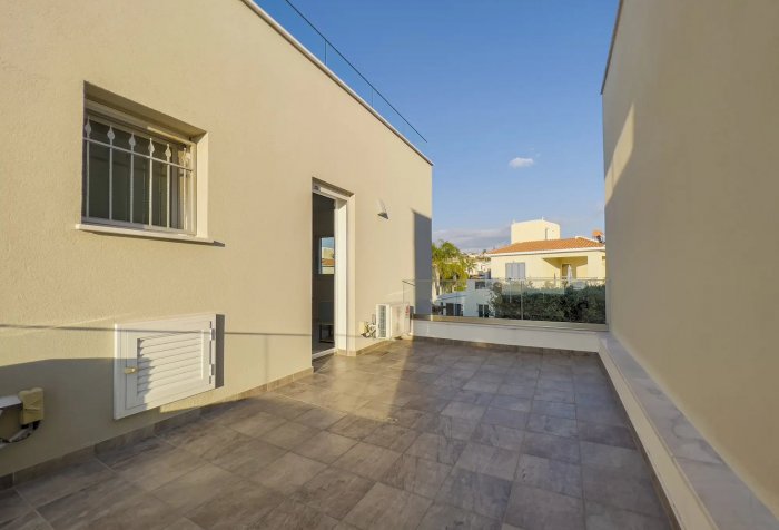 Image No.20-3 Bed Villa for sale