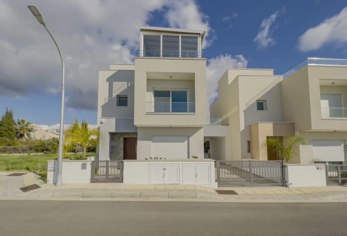 Image No.5-3 Bed Villa for sale