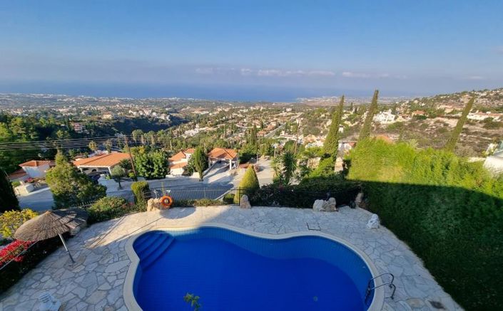 Image No.1-5 Bed Villa for sale