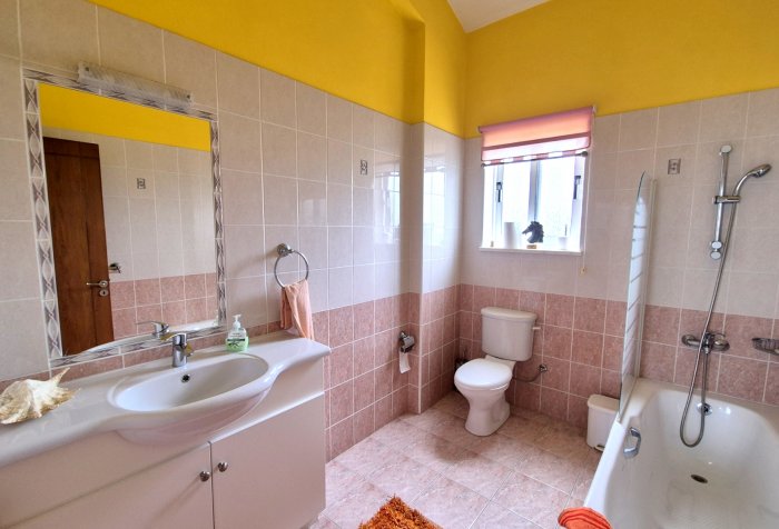 Image No.21-3 Bed Villa for sale