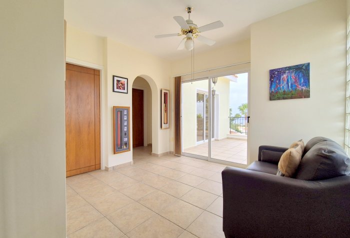 Image No.6-3 Bed Villa for sale