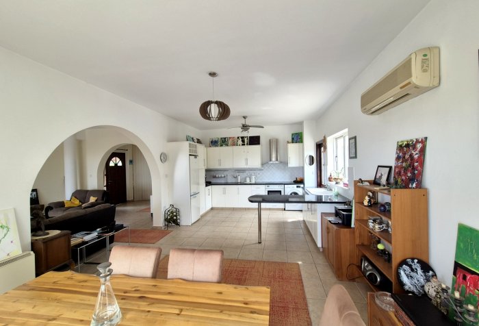 Image No.8-3 Bed Villa for sale