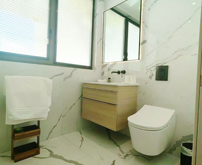 Image No.17-5 Bed Villa for sale