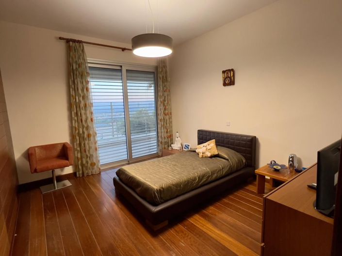 Image No.18-7 Bed Villa for sale