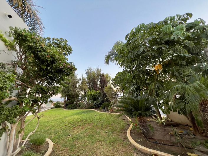 Image No.30-7 Bed Villa for sale