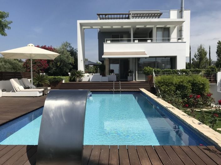 Image No.1-4 Bed Villa for sale