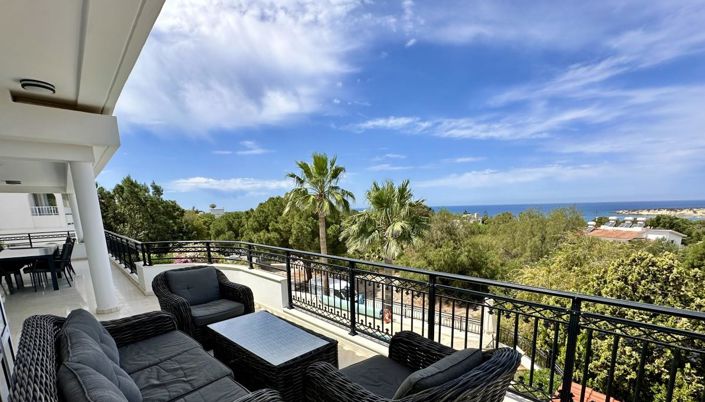 Image No.1-5 Bed Villa for sale
