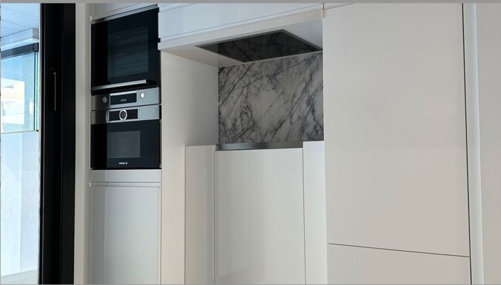 Image No.4-3 Bed Property for sale