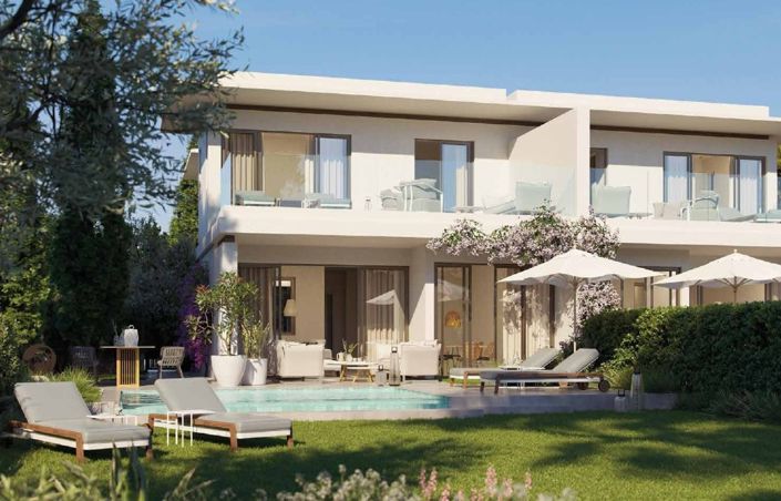 Image No.1-3 Bed Townhouse for sale