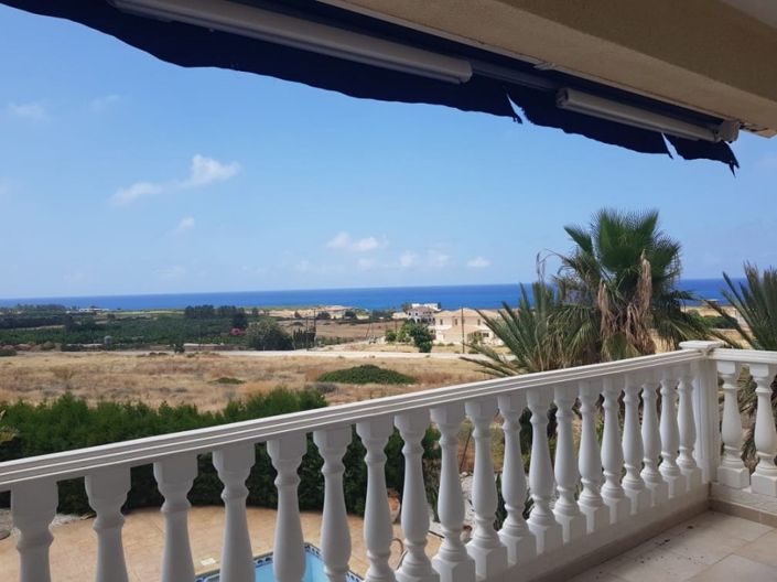 Image No.1-3 Bed Villa for sale