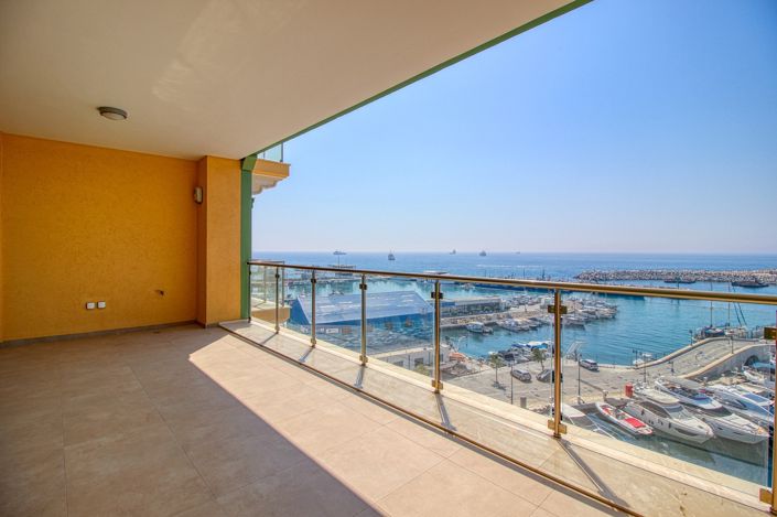 Image No.21-3 Bed Apartment for sale