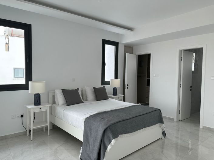 Image No.7-4 Bed Villa for sale