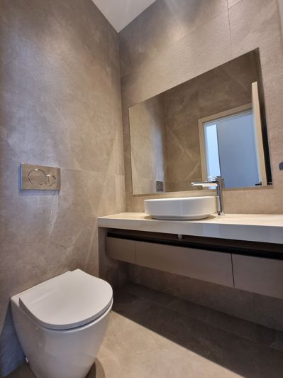 Image No.11-3 Bed Apartment for sale