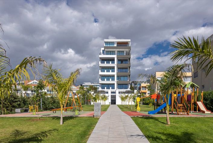 Image No.23-3 Bed Apartment for sale