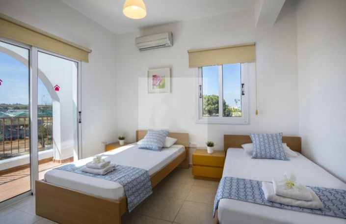 Image No.5-4 Bed Villa for sale