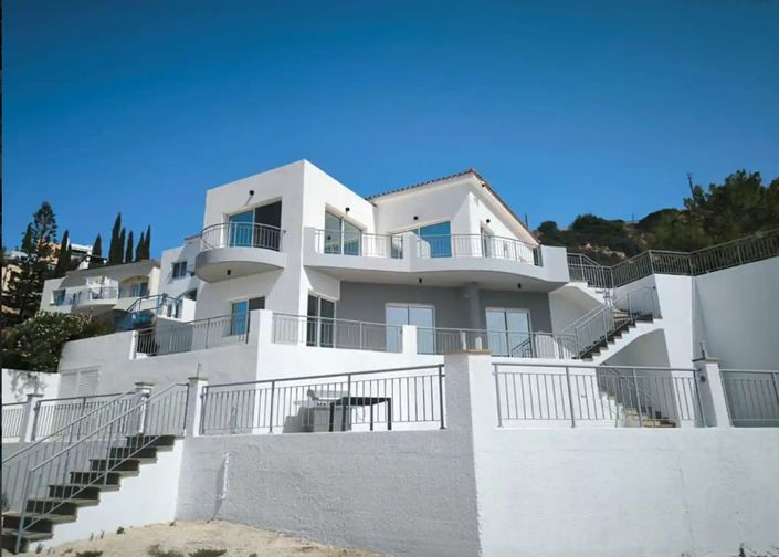 Image No.3-4 Bed Villa for sale