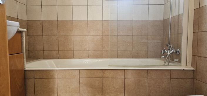 Image No.15-3 Bed Apartment for sale