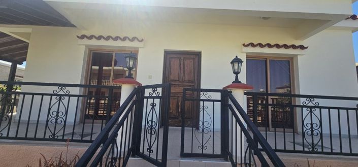 Image No.14-3 Bed Villa for sale