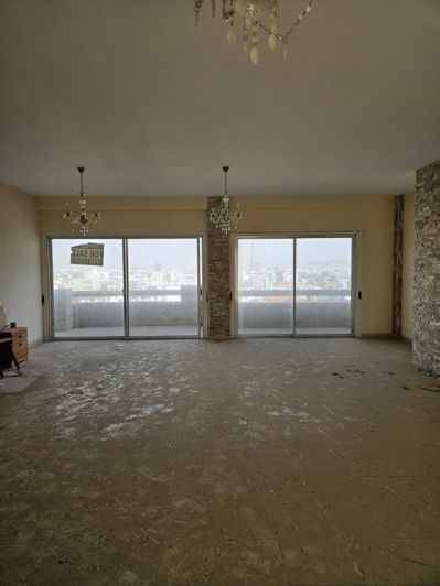 Image No.5-3 Bed Property for sale