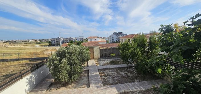 Image No.17-4 Bed Villa for sale