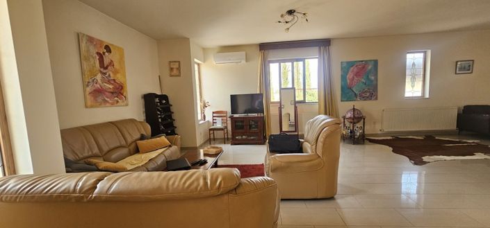 Image No.30-4 Bed Villa for sale