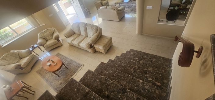 Image No.12-4 Bed Villa for sale