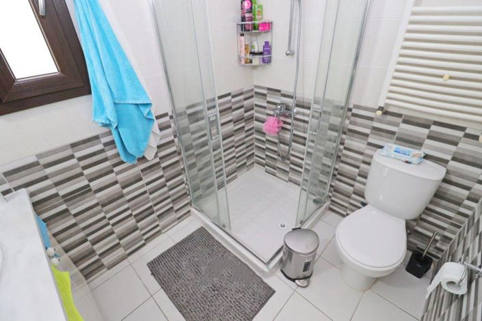 Image No.21-3 Bed Villa for sale