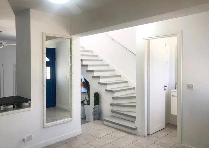 Image No.12-2 Bed Villa for sale