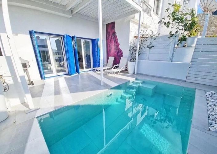 Image No.3-2 Bed Villa for sale