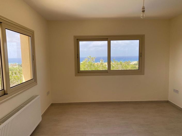 Image No.12-3 Bed Villa for sale