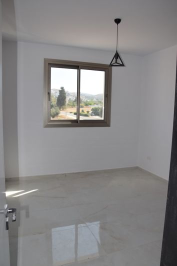 Image No.12-3 Bed Apartment for sale