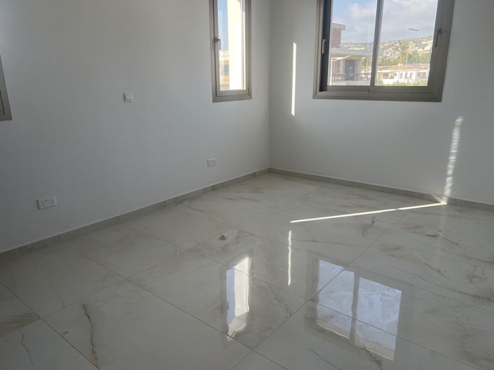 Image No.14-3 Bed Apartment for sale