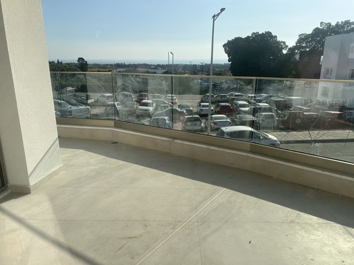 Image No.17-3 Bed Apartment for sale