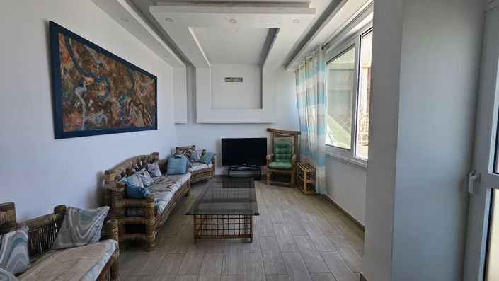 Image No.10-3 Bed Property for sale