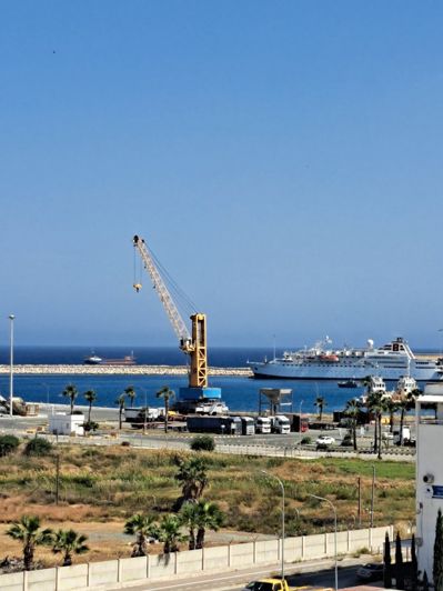 Image No.14-3 Bed Property for sale