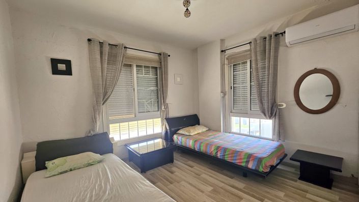 Image No.7-3 Bed Property for sale