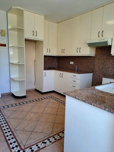 Image No.8-3 Bed Apartment for sale