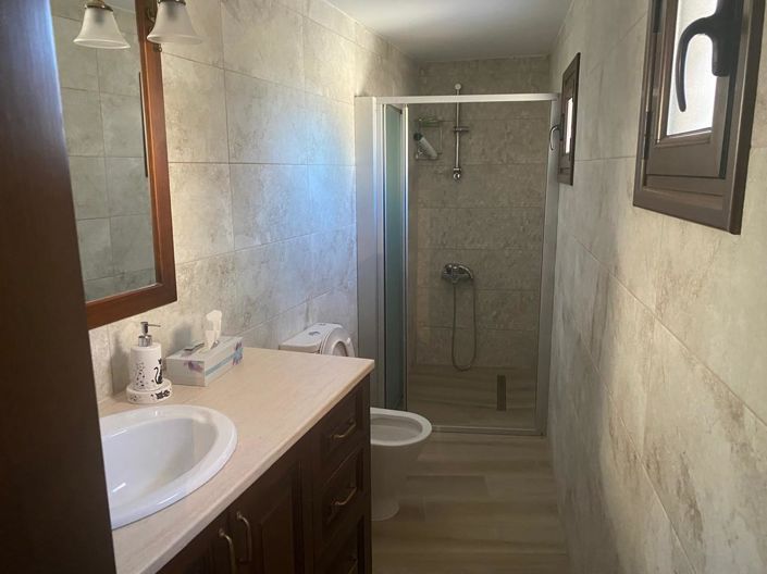 Image No.10-4 Bed Villa for sale